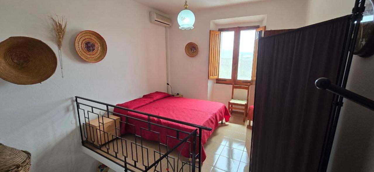Appartamento In Casa Con Cortili Ad Arbus - Sardegna Екстериор снимка