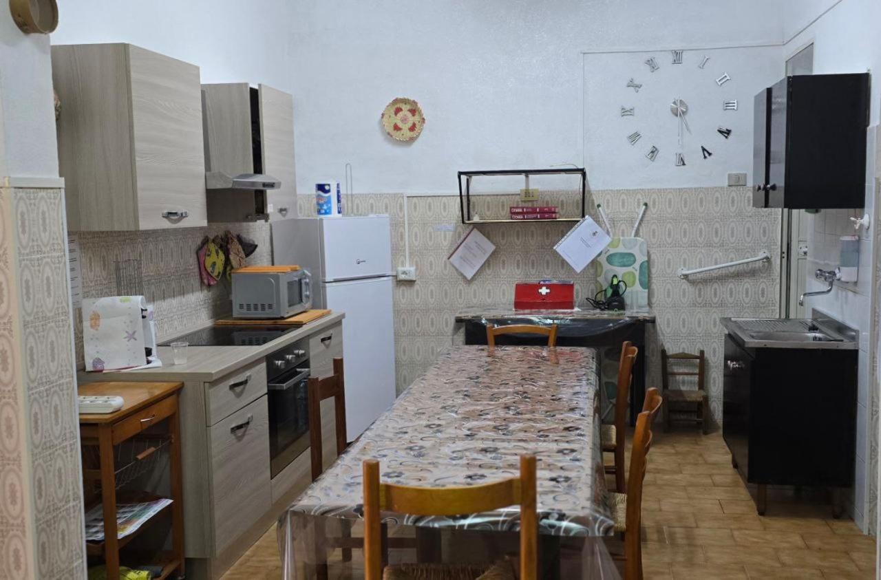 Appartamento In Casa Con Cortili Ad Arbus - Sardegna Екстериор снимка